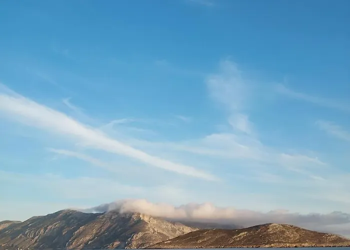 Aegean Aura Ii * Emborios